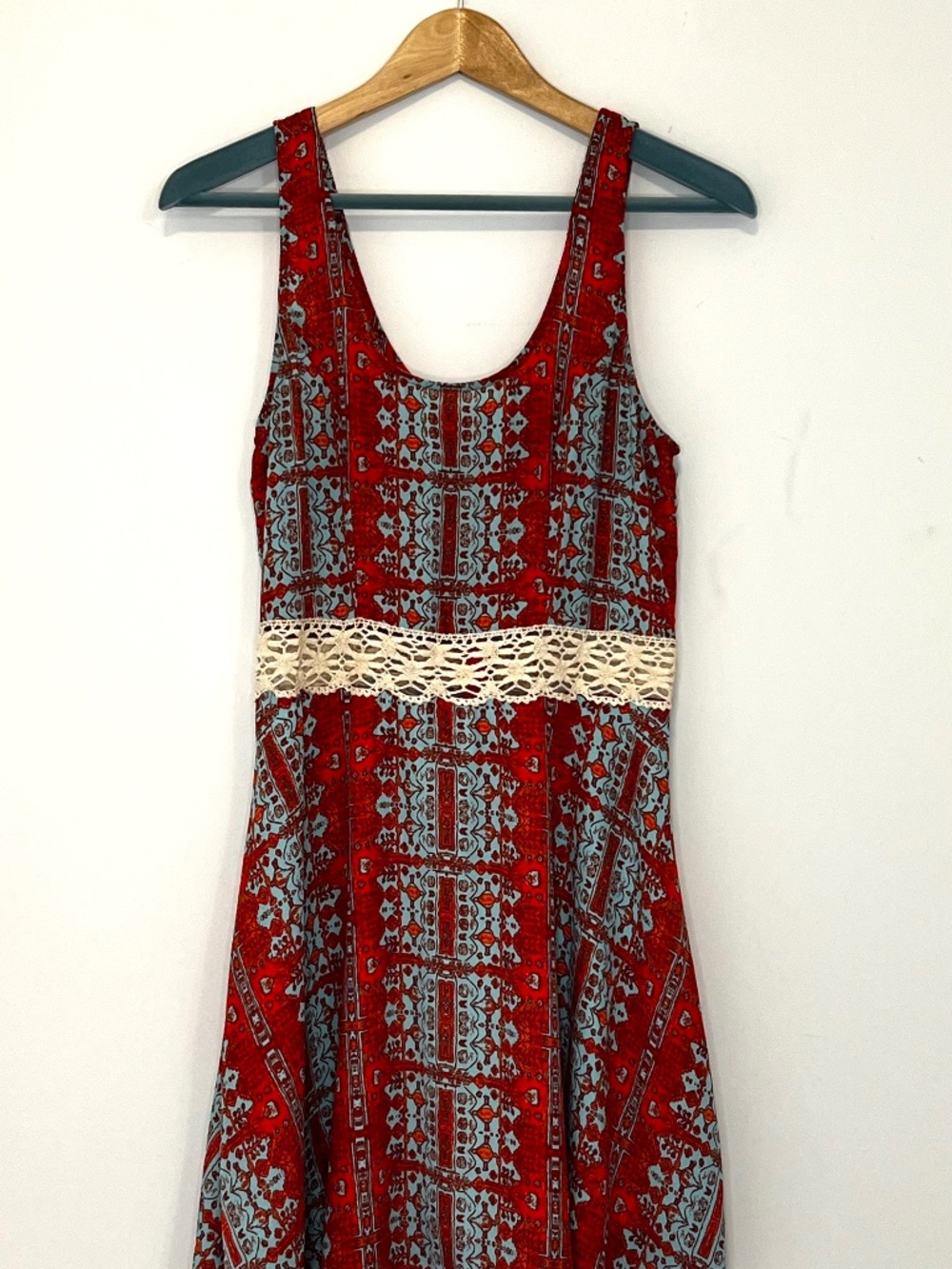 Design Lab Hudson Bay Boho Midi Dress Sleeveless Embroidered Waist Size S